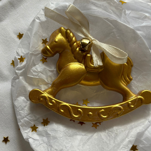 Zestaw Dwóch Zawieszek na Choinkę Koniki Gold | Ozdoba Świąteczna