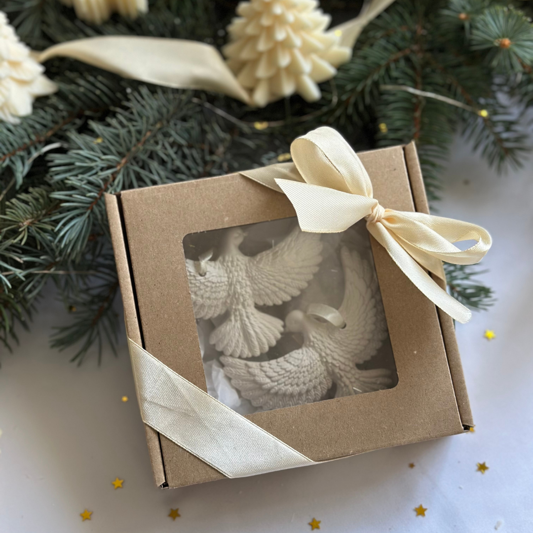 Set of Two Christmas Tree Ornaments – Doves