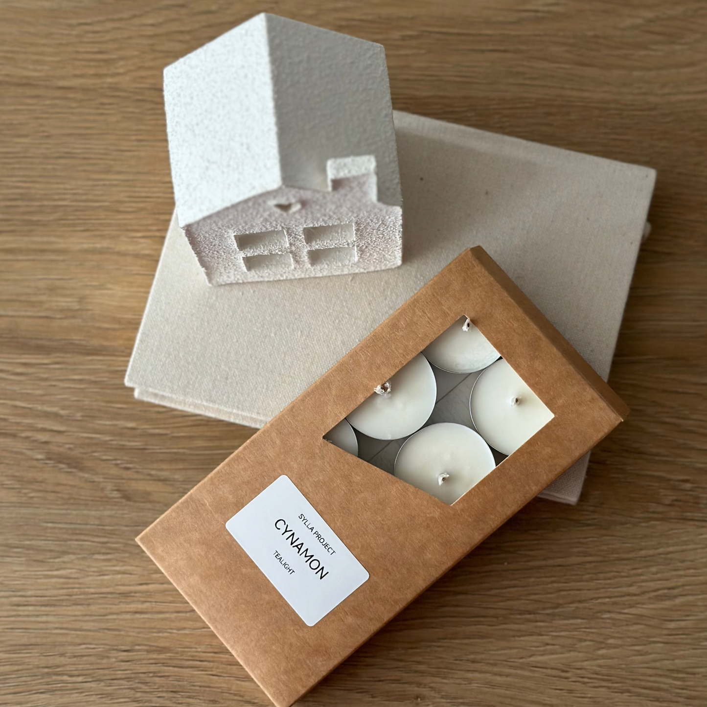 Zestaw - Gipsowy Domek do Tealight & 8 Sojowych Podgrzewaczy