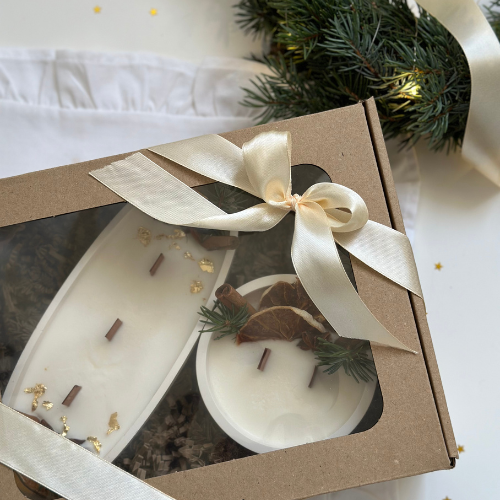 Zestaw Prezentowy Świąteczny: Świeca Korzenna i Świeca Zimowy Wieczór