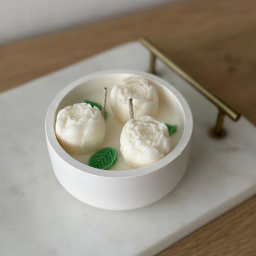 Świeca Sojowa Dekoracyjna - Piwonie Białe