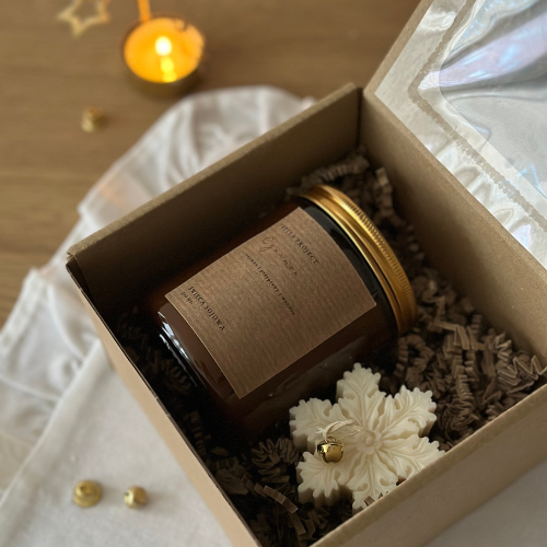 Zestaw Prezentowy Świąteczny: Świeca 250 ml i Świeca Śnieżynka