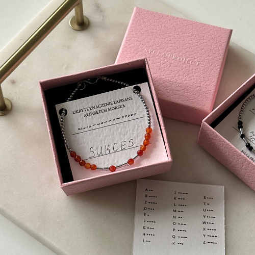 Morse Code Bracelet – Hematite & Red Agate | 1 word