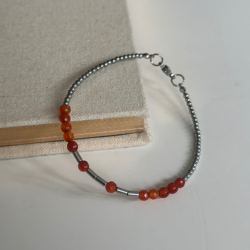 Morse Code Bracelet – Hematite & Red Agate | 1 word