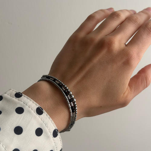 Morse Code Bracelet – Hematite & Onyx | 2 words