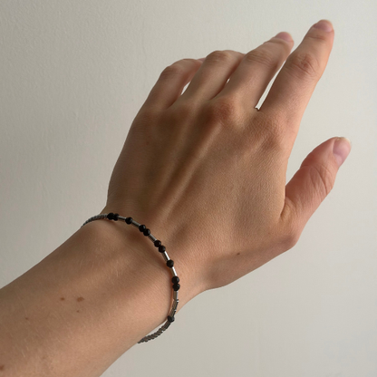 Morse Code Bracelet – Hematite & Onyx | 2 words