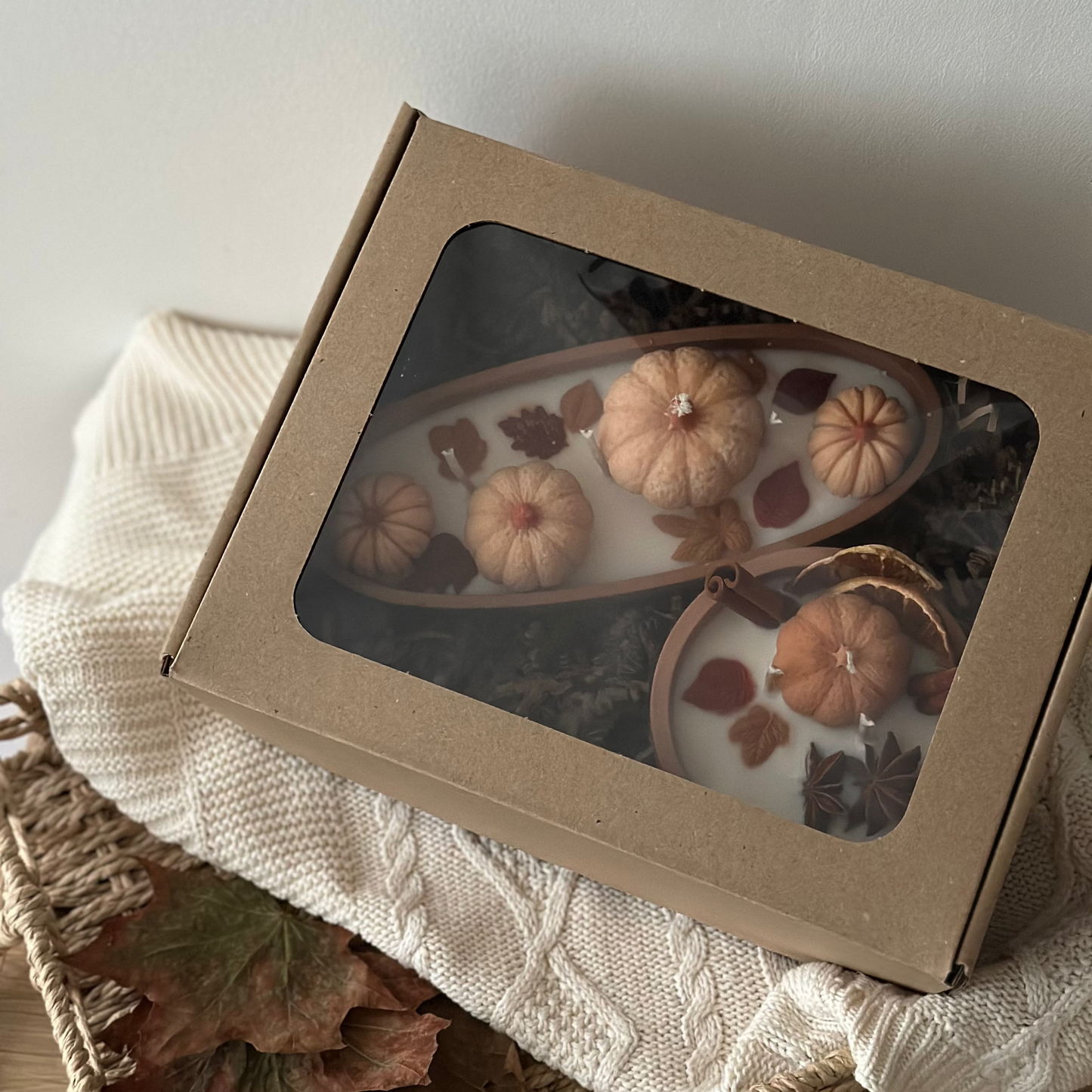 Zestaw Świec Sojowych Dekoracyjnych – Dynia & Liście