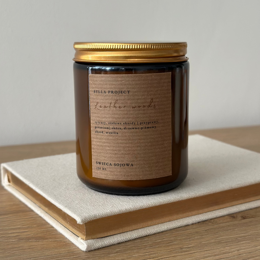 Świeca Sojowa 250 ml – Leather woods