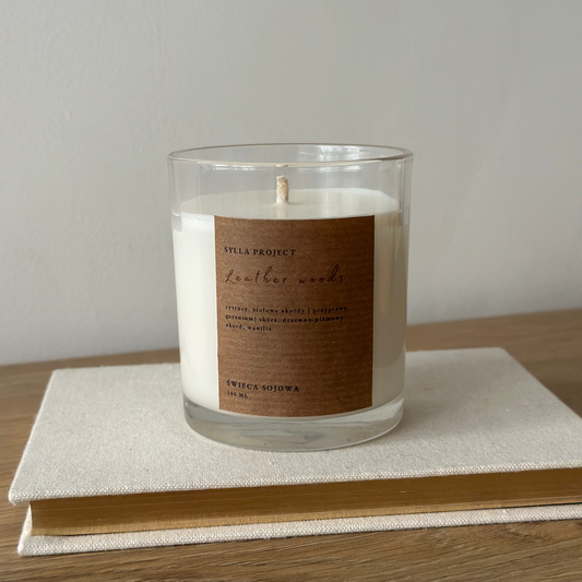 Świeca Sojowa 300 ml – Leather woods