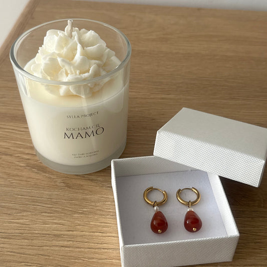 Zestaw na Dzień Mamy - Świeczka Kocham Cię Mamo i Kolczyki Pearl & Agate